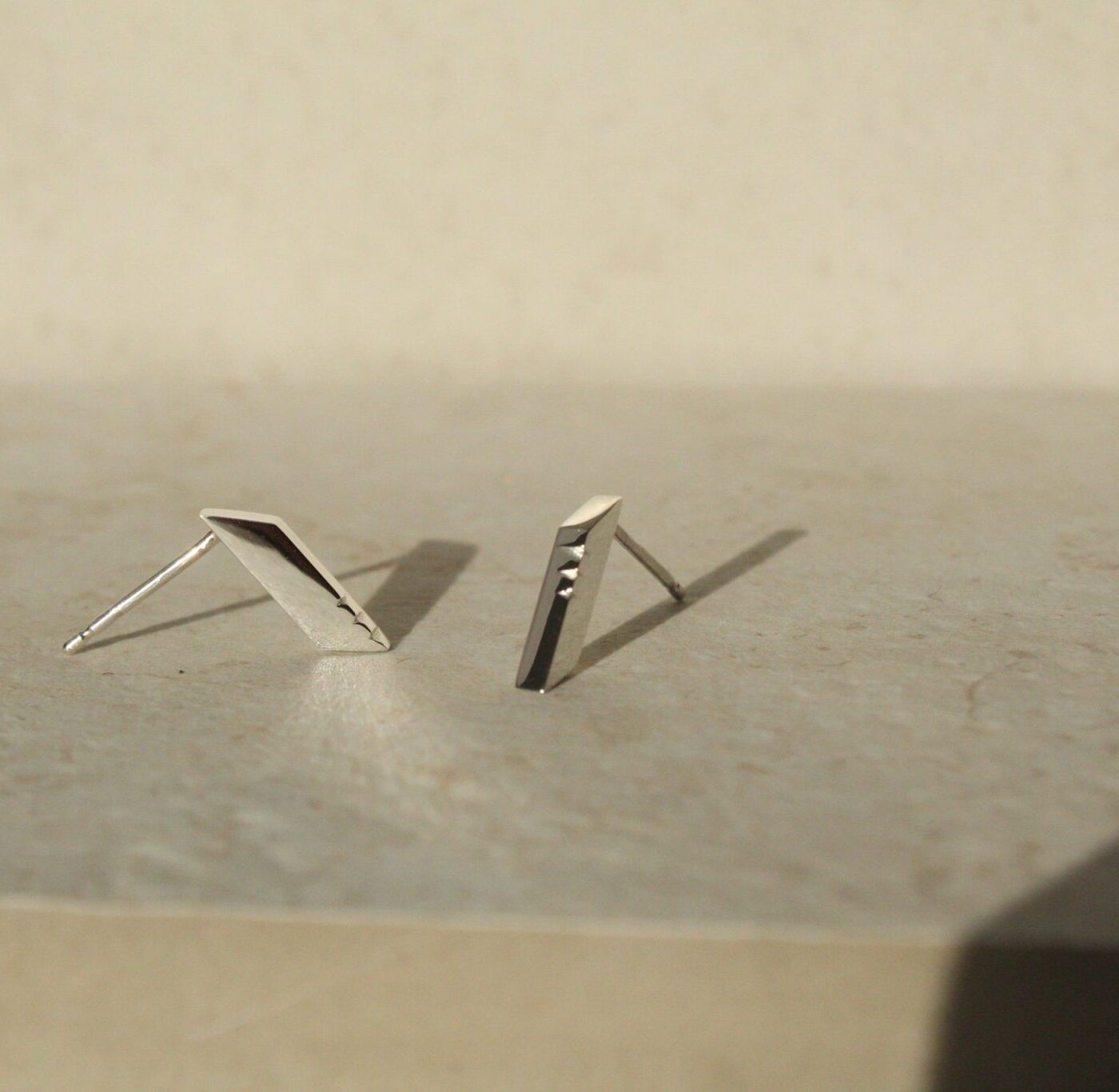 Oblique Studs